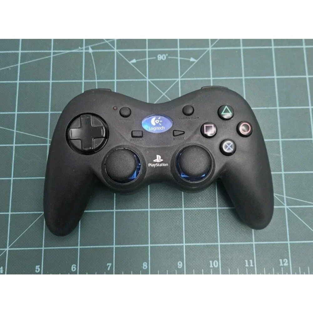 Logitech PlayStation 2 Cordless Action Controller G-X2D11 Wireless PS2